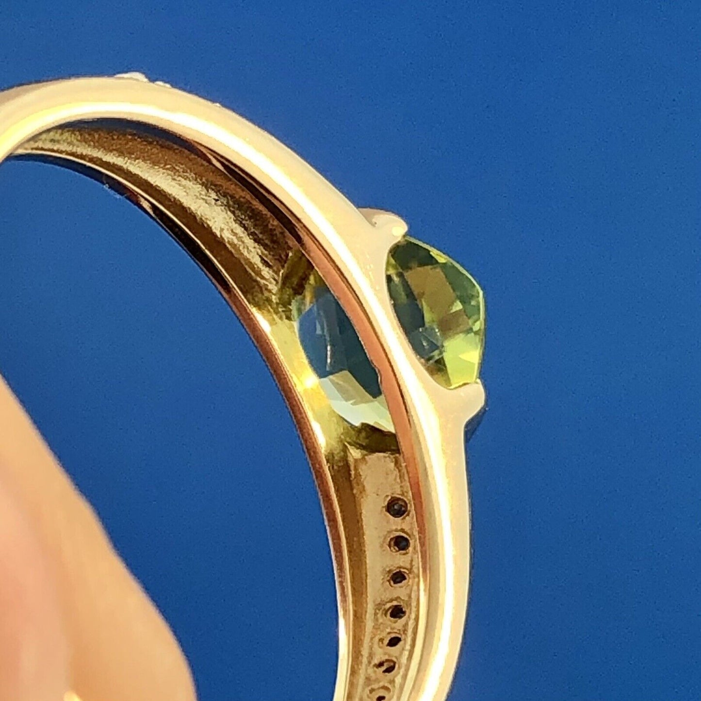 Gorgeous 14K Yellow Gold Peridot Diamond Accent August Anniversary Ring