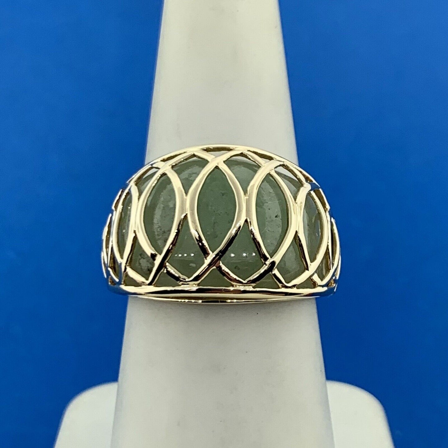 Designer 14K Yellow Gold Curved Jade Cabochon Modernist Dome Ring
