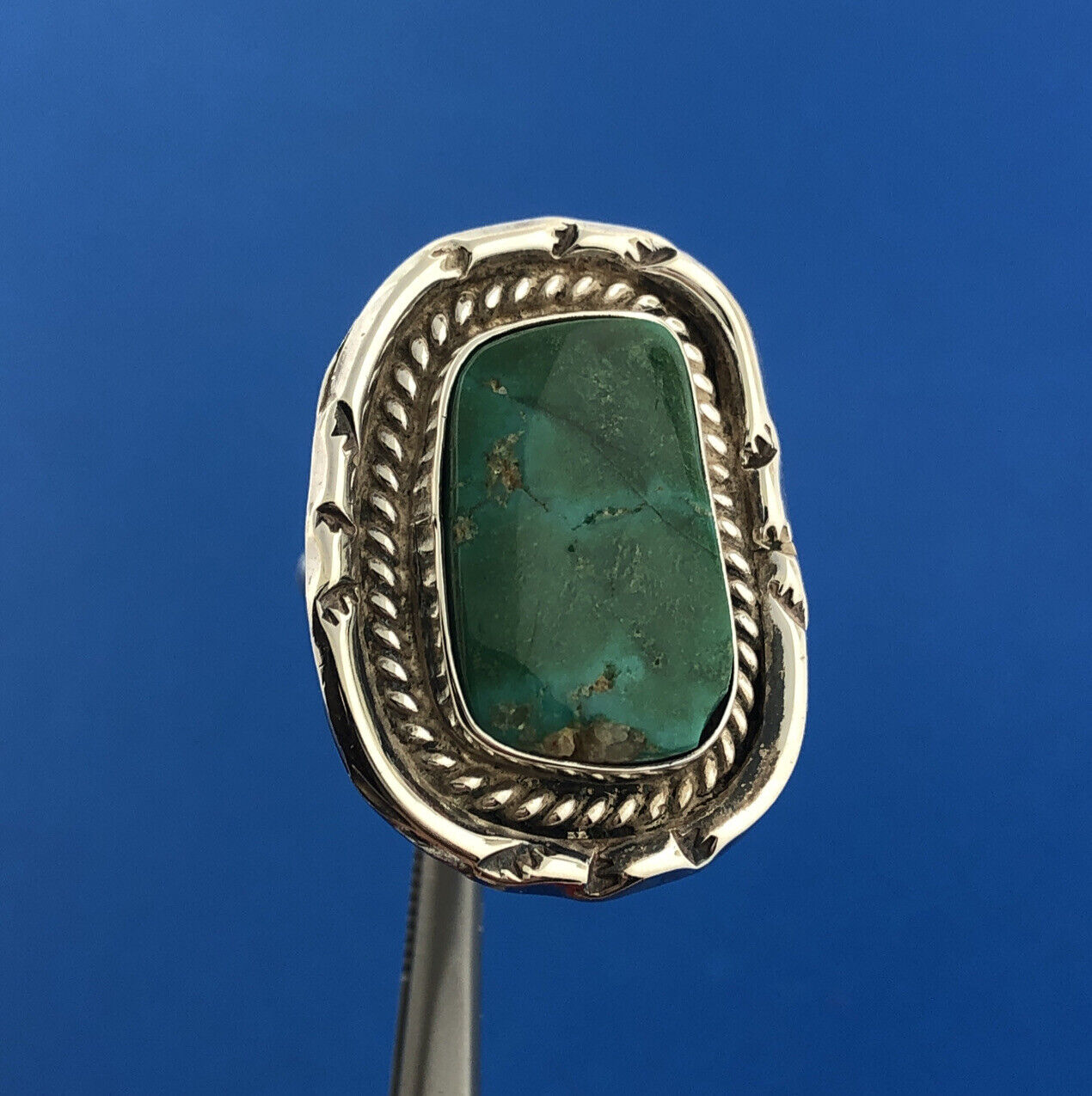 Stunning Sterling Silver 925 Green Turquoise Ovaloid Finger Ring Size 3.75