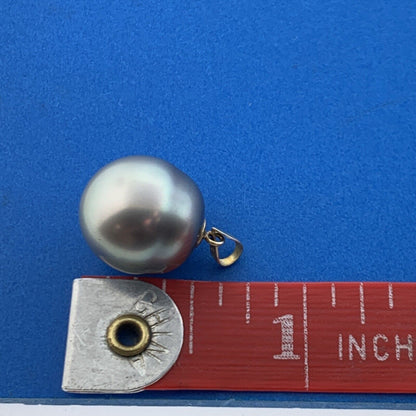 Gorgeous 18k Yellow Gold 13.5 mm Freshwater Gray Pearl Dangle Pendant