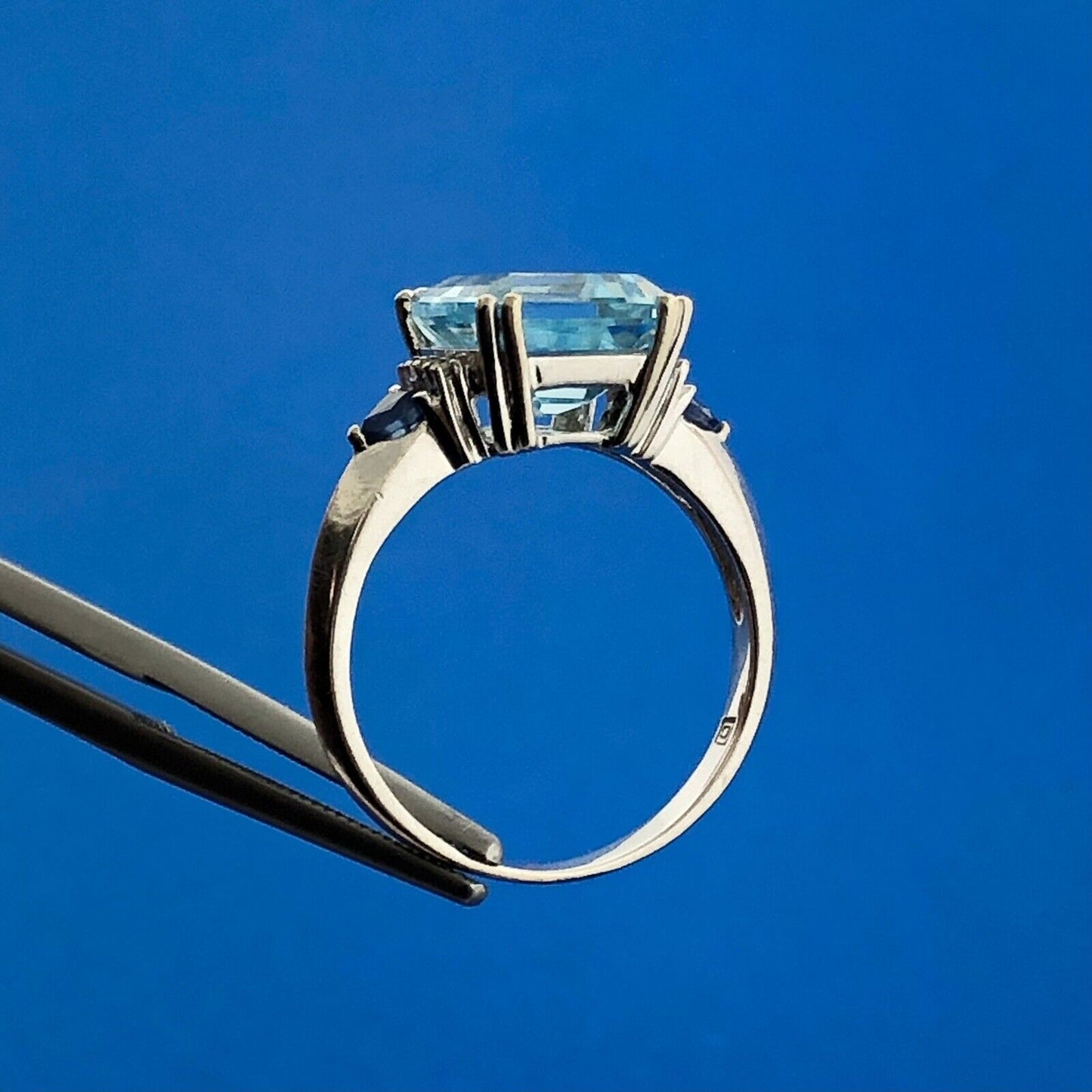 Retro 14K Wht Gold Blue Topaz Diamond Sapphire December Occasion Statement Ring