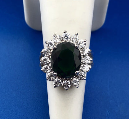 Retro Sterling Silver 925 Green White CZ Statement Fashion Cocktail Ring