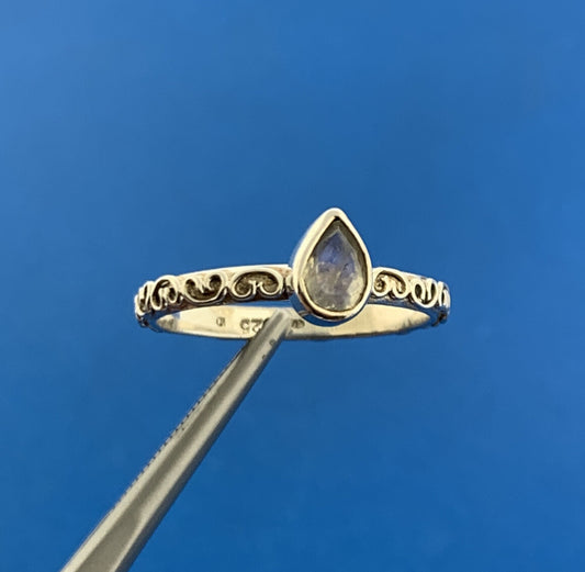 Designer 925 Sterling Silver Pear Moonstone Scroll Design Stackable Band Ring