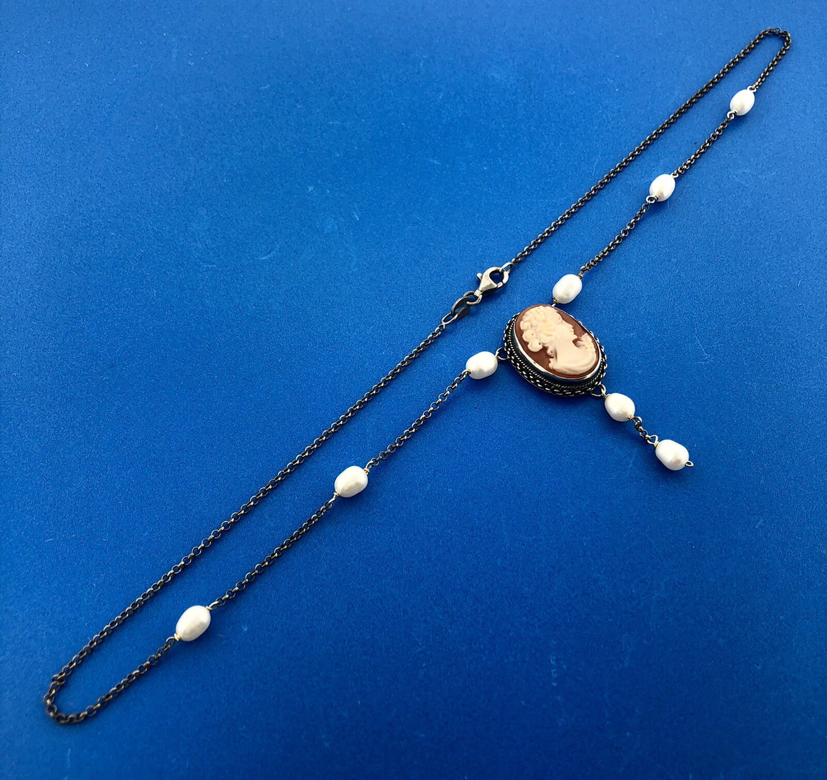 Vintage Italian Designer 925 Sterling Silver Cameo Pearl Station Necklace