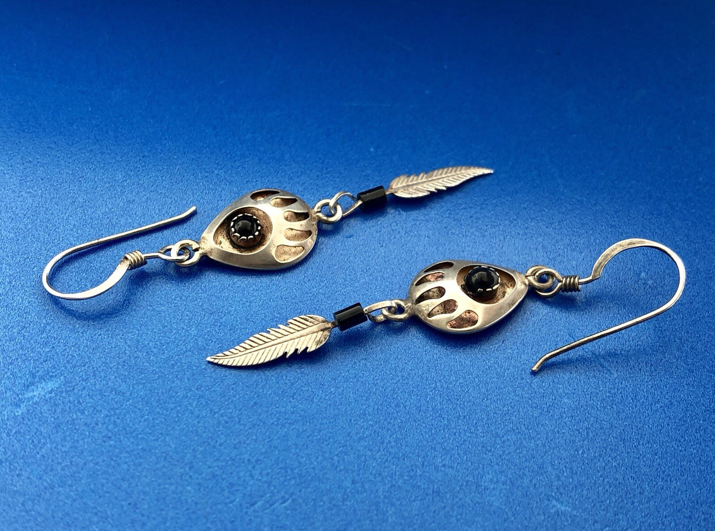 Estate Native American Sterling Silver Black Onyx Bear Paw Feather Drop Earrings
