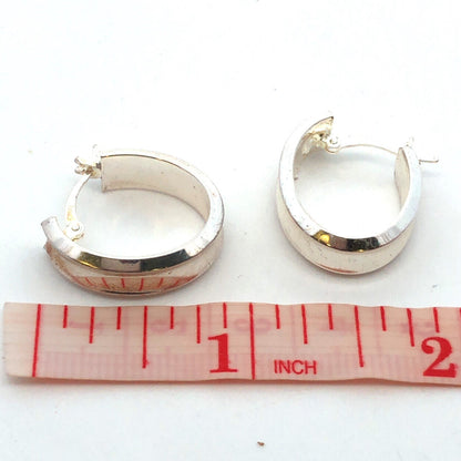 Designer JCM 925 Sterling Silver Oval Hoop Earrings