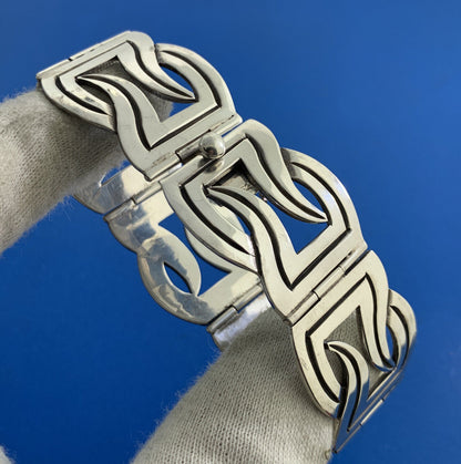 Vintage Taxco Arvel 925 Sterling Silver Modernist Wave Panel Cuff Bracelet