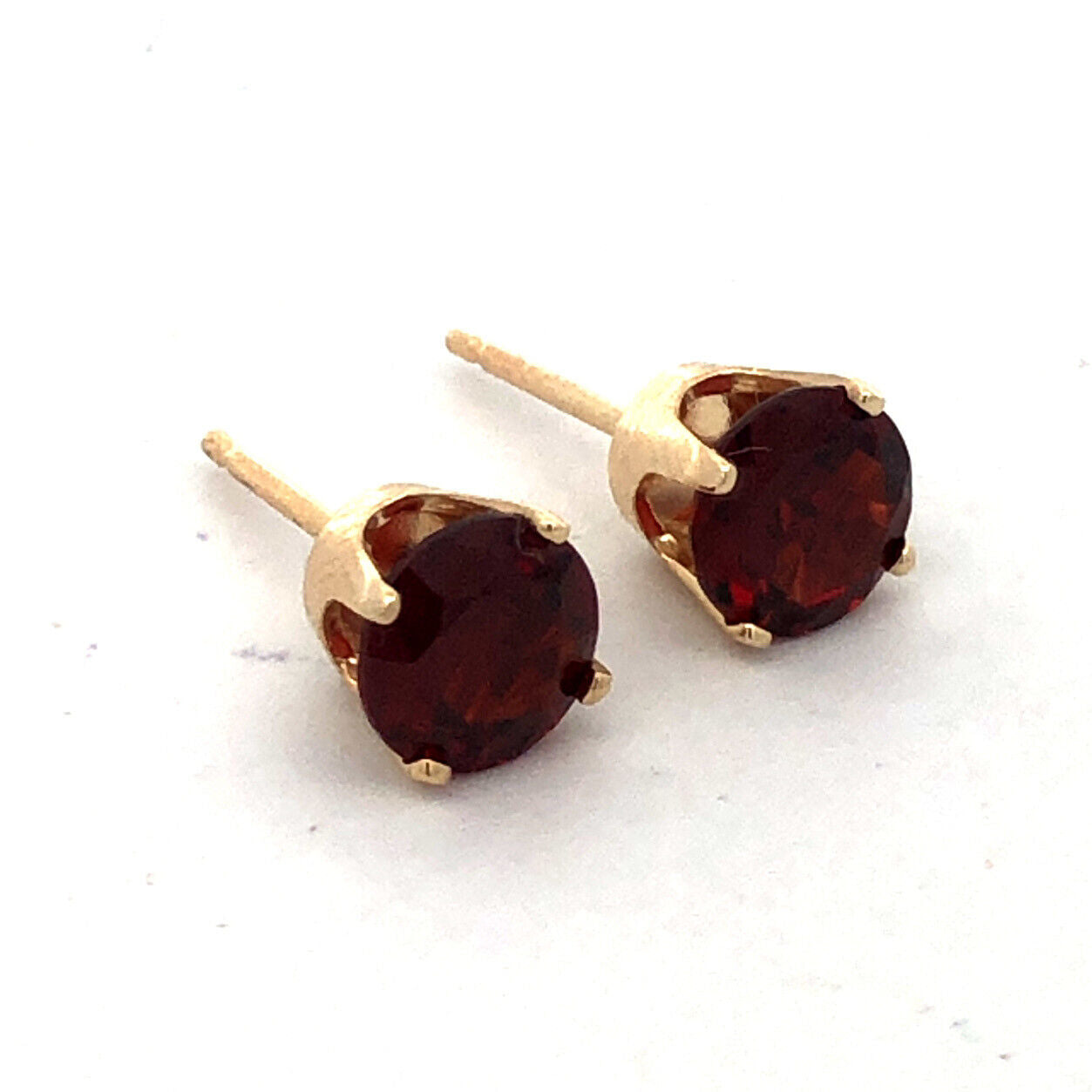 14K Yellow Gold Round Red Garnet January Anniversary Solitaire Stud Earrings