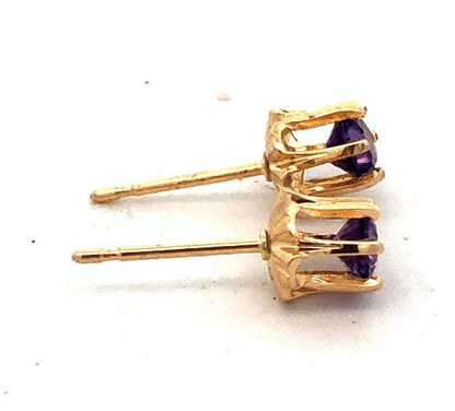 Estate 14K Yellow Gold Purple Sapphire Solitaire Buttercup Flower Stud Earrings