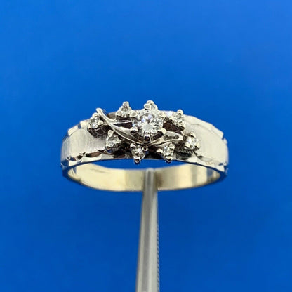 Vintage 14K White Gold Diamond Solitaire W/Accents Engagement Ring