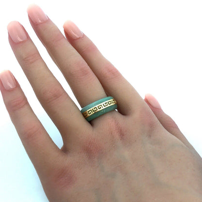 Vintage 14K Yellow Gold Green Jade Gemstone Chunky Stacking Wedding Band Ring
