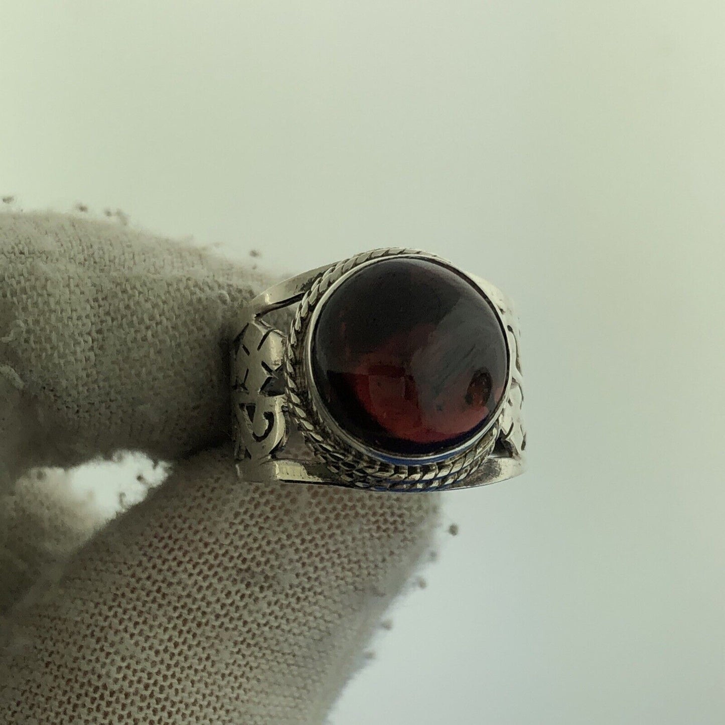 925 Sterling Silver Garnet Cabochon January Occasion Open Work Dome Ring