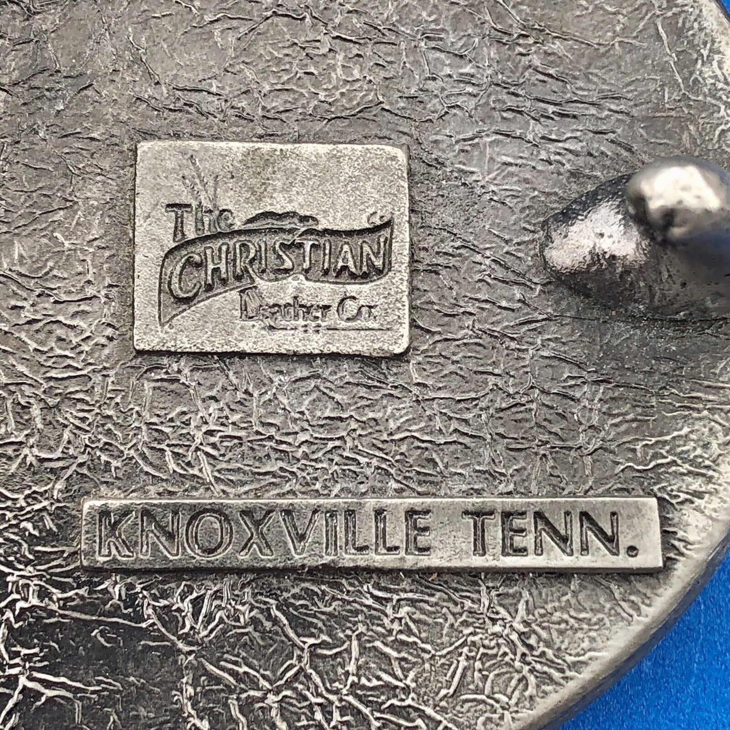 1982 Worlds Fair Logo Knoxville Tennessee Silver Tone Metal Oval Belt Buckle