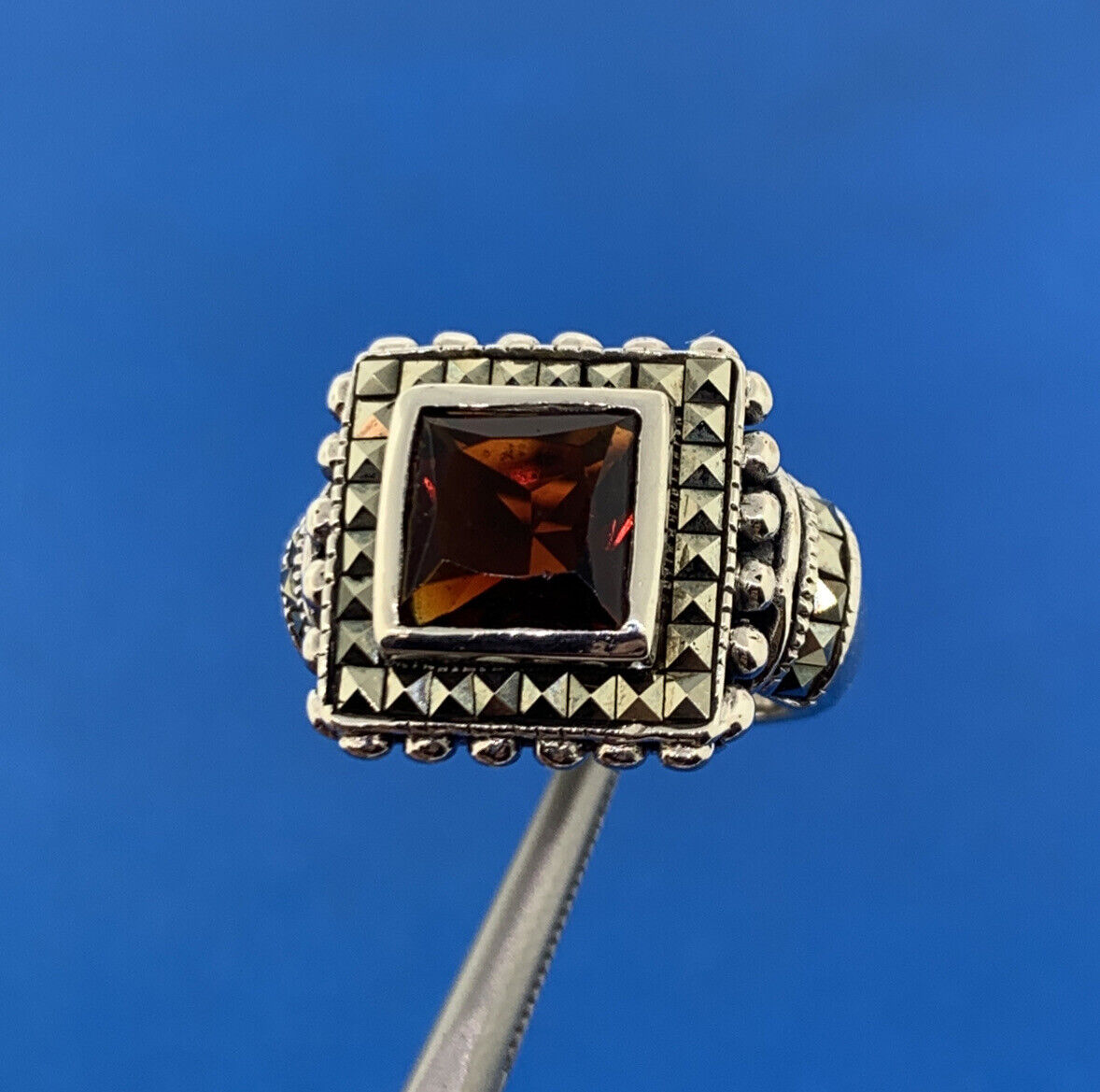 925 Sterling Silver Garnet Marcasite January Birthday Anniversary Ring