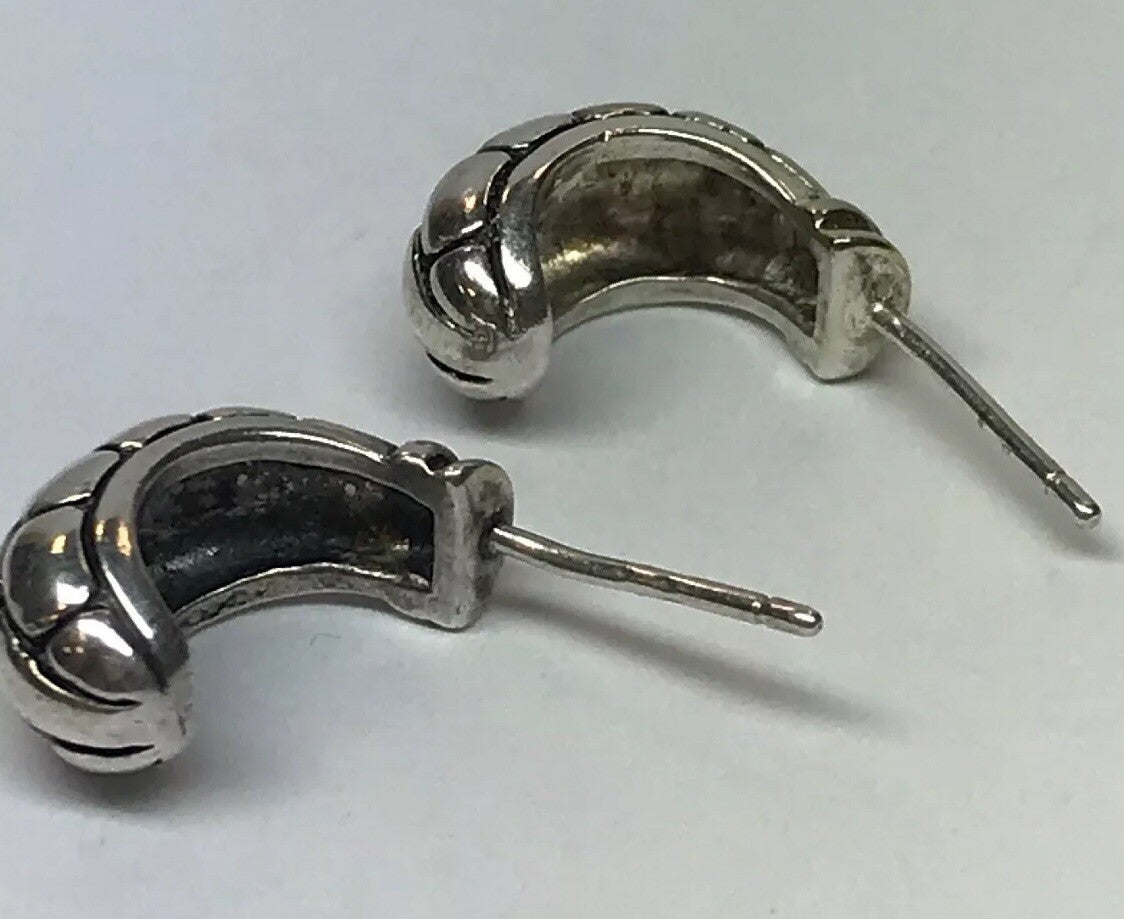 Sterling Silver 925 Snake Skin Design Half Hoop Huggie Earrings S166