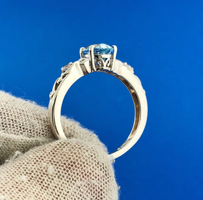Exquisite 925 Sterling Silver Oval Blue Topaz Diamond December Anniversary Ring
