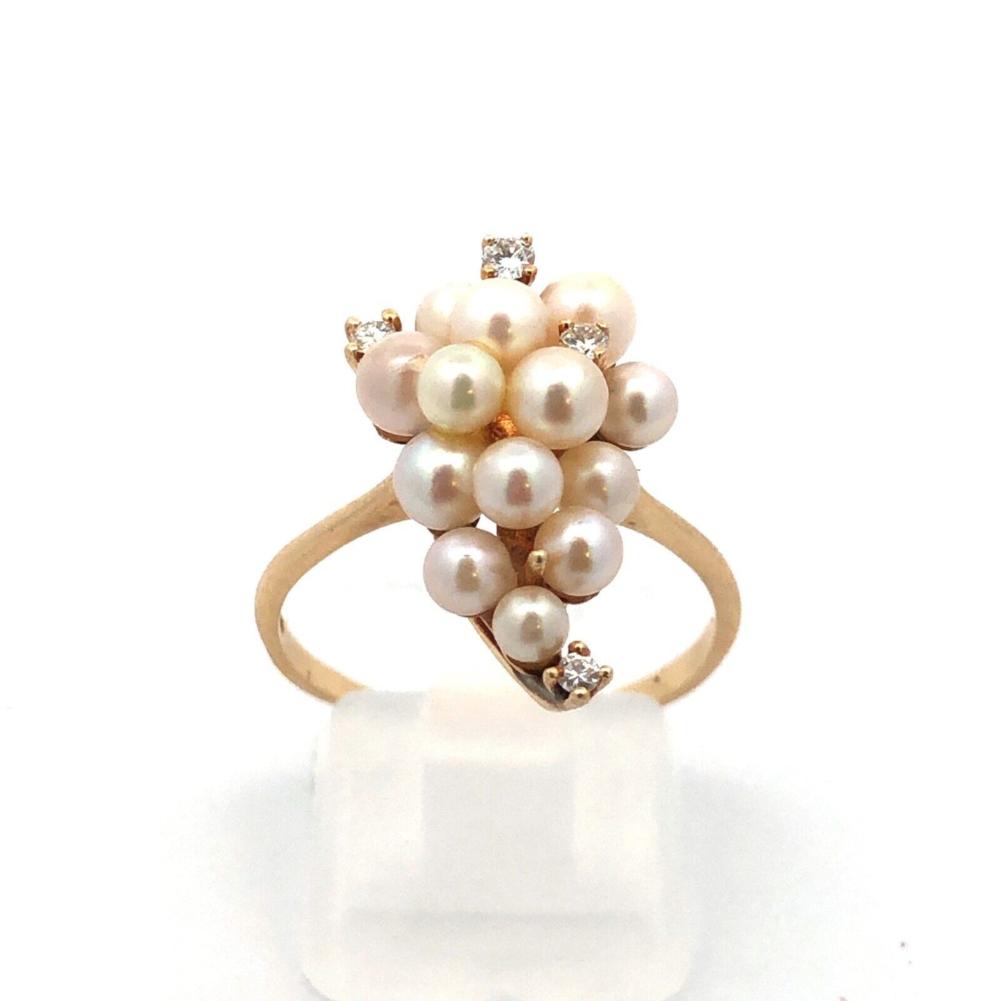 Vintage 14K Yellow Gold Pearl Diamond Cluster Ring