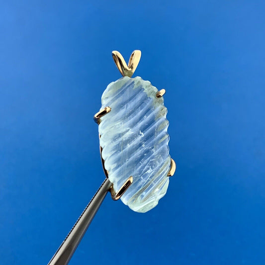 Artisan 14k Yellow Gold Green Tourmaline Carved Joy Vitality Nourishment Pendant