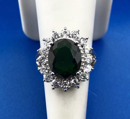 Retro Sterling Silver 925 Green White CZ Statement Fashion Cocktail Ring