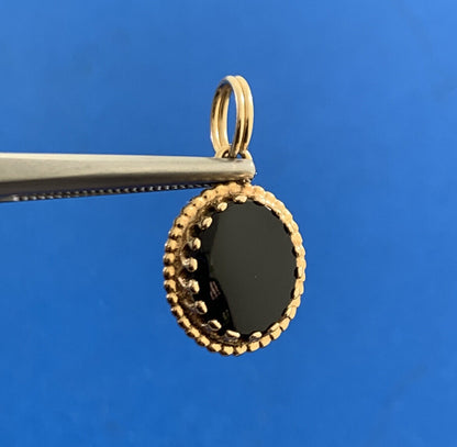 Designer 14K Yellow Gold Oval Black Onyx Cabochon Drop Pendant