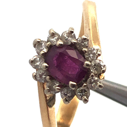 Gorgeous 14k Yellow Gold Oval Cut Ruby Diamond Halo Twisted Band Ring Size 6.25