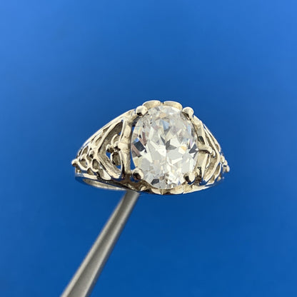 Designer 925 Sterling Silver Oval Cubic Zirconia Solitaire Sweetheart Dome Ring