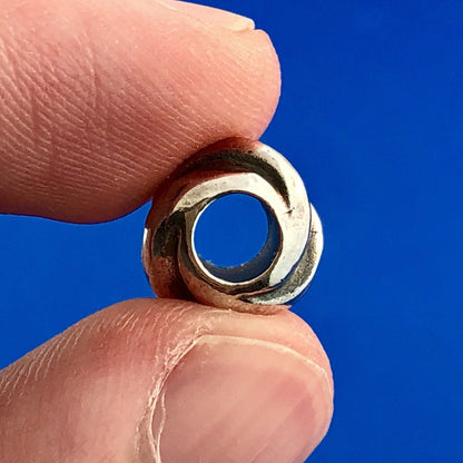 Designer 925 Sterling Silver Modernist Textured Wave Swirl Slide Bracelet Charm