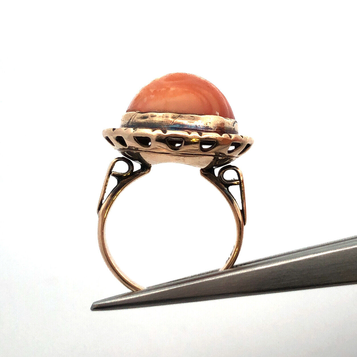 Vintage 14K Yellow Gold Oval Cabochon Orange Mexican Fire Opal Cocktail Ring