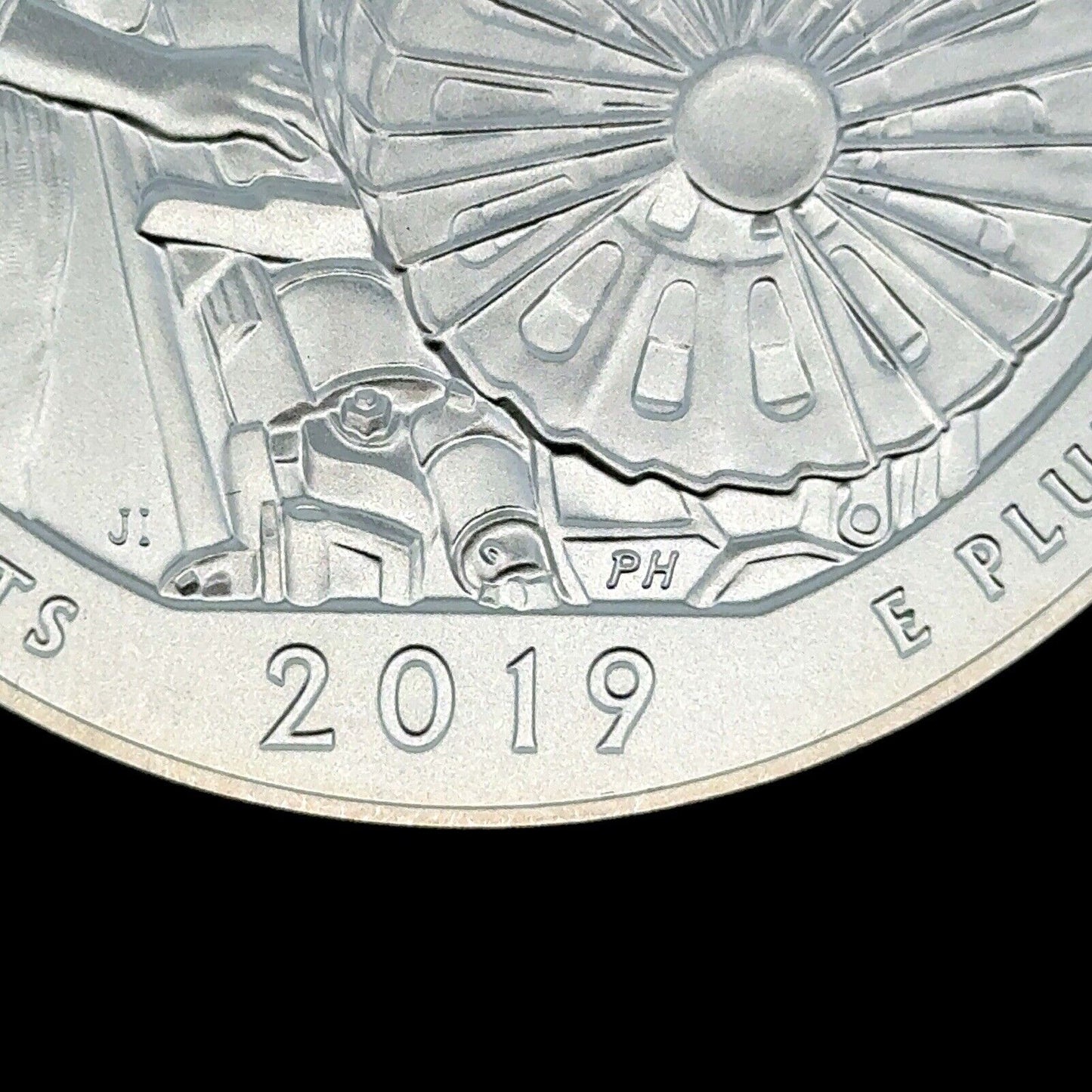 2019 P America The Beautiful Massachusetts Lowell 5 oz Silver Quarter Coin