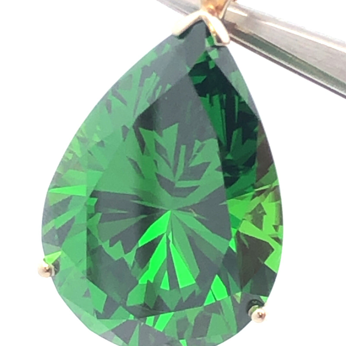 Designer 14K White Gold Pear Green CZ Solitaire Teardrop Pendant