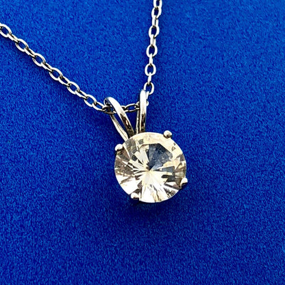 Karizia Spa KA 1772 Sterling Silver 925 White Topaz Solitaire Pendant Necklace