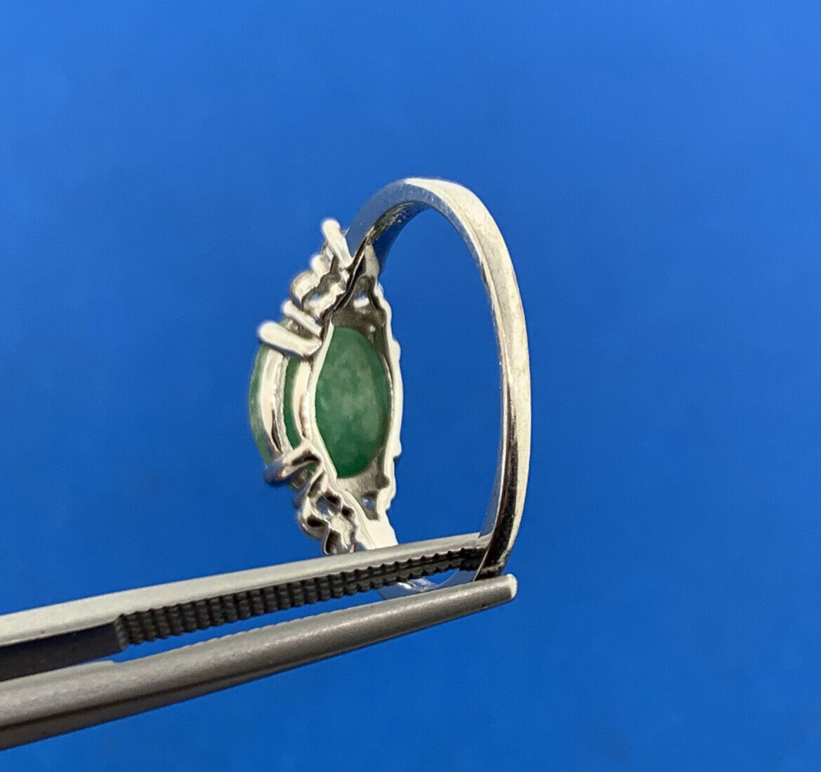 Designer 925 Sterling Silver Oval Jade Cubic Zirconia Accented Cocktail Ring