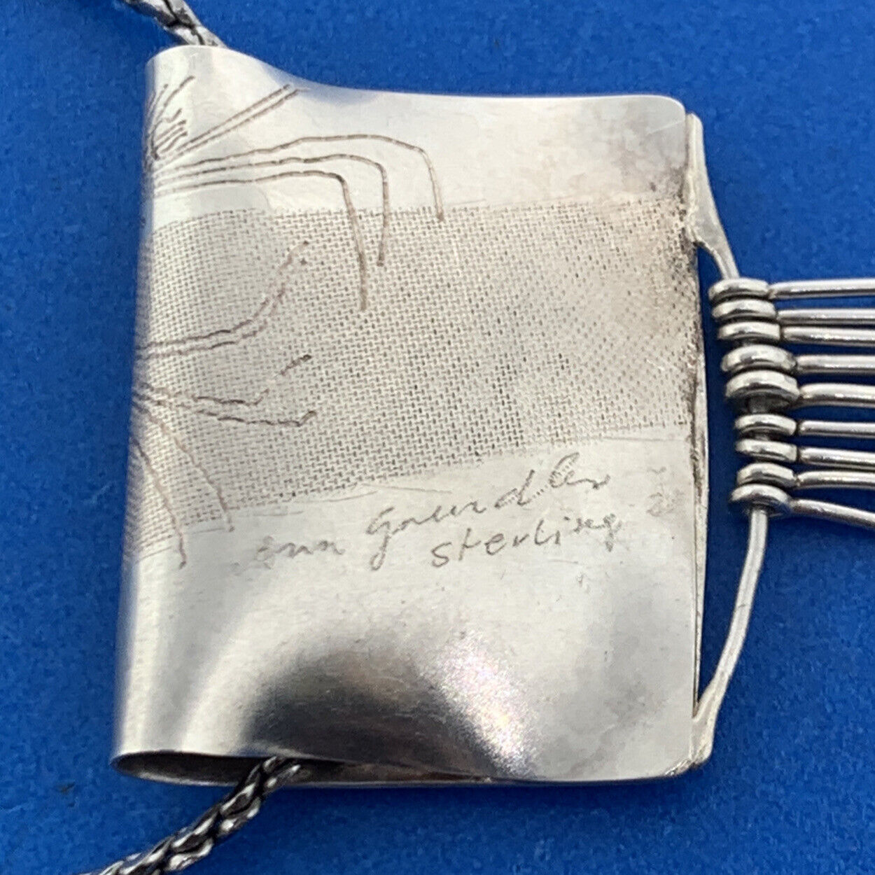 Vintage Signed Artisan 925 Sterling Silver Modernist Abstract Two Tone Necklace