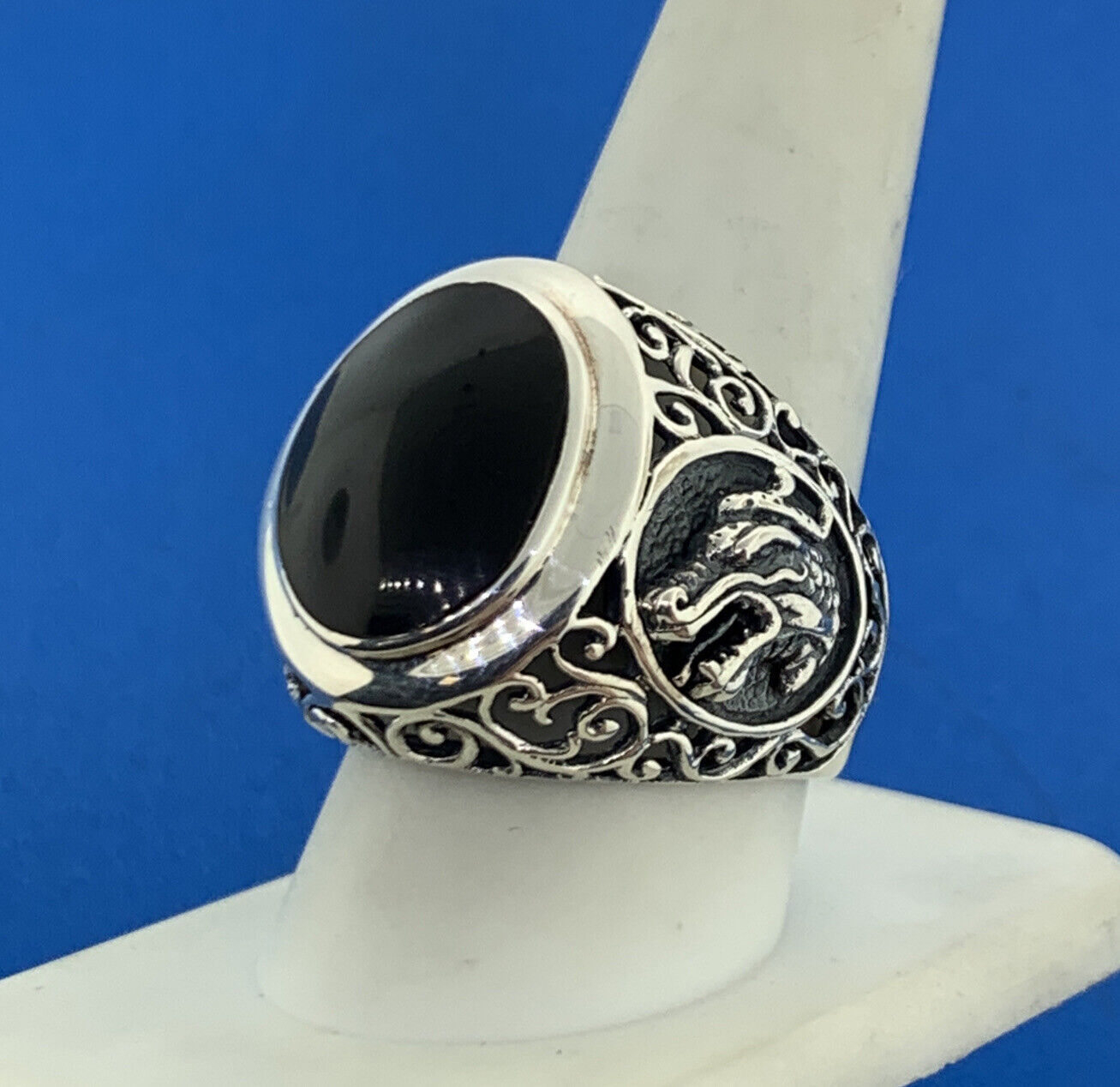Stunning Sterling Silver 925 Oval Cabochon Onyx Openwork Dragon Ring Size 10