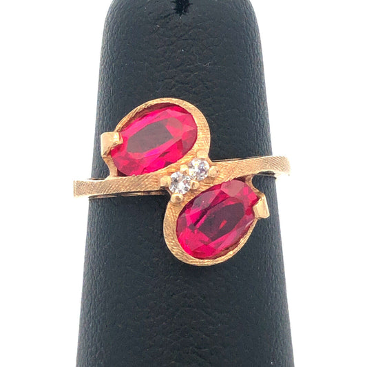 Art Deco 18k Yellow Gold Oval Ruby Duo Diamond Accent Free Form Cocktail Ring