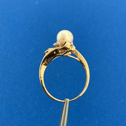 Estate 14K Yellow Gold Pearl Diamond Accented Modernist June Anniversary Ring