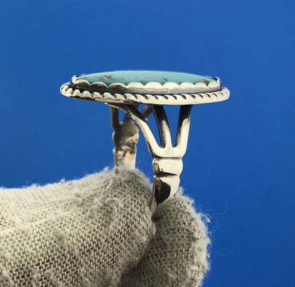Stunning Sterling Silver 925 Oval Cabochon Blue Turquoise Finger Ring Size 6.75