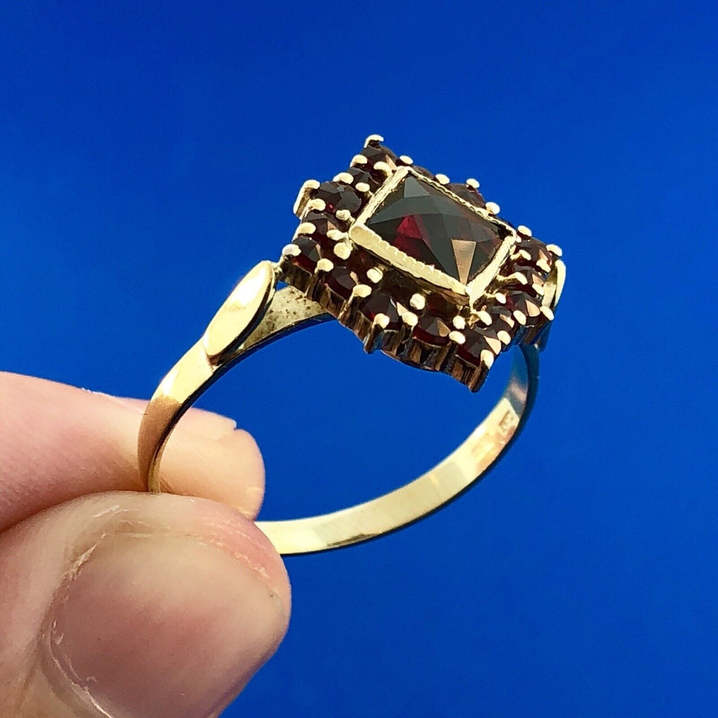 Vintage Designer Sterling Silver 925 Vermeil Garnet January Anniversary Ring