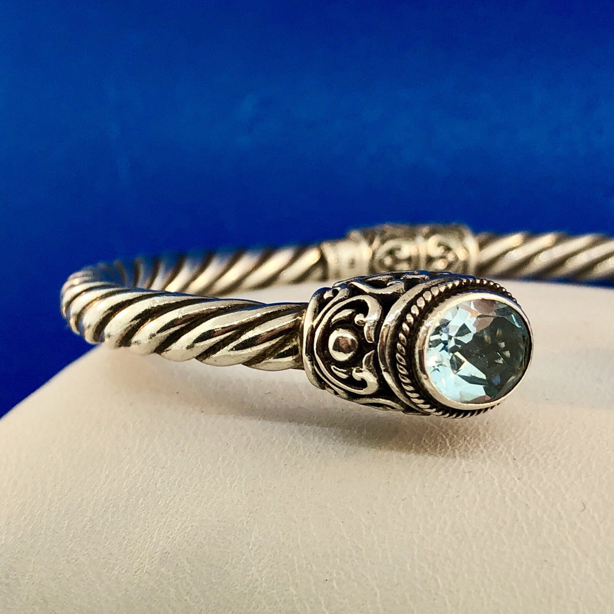 Designer ATI Sterling Silver Blue Topaz Heart Scroll Cable Hinged Cuff Bracelet