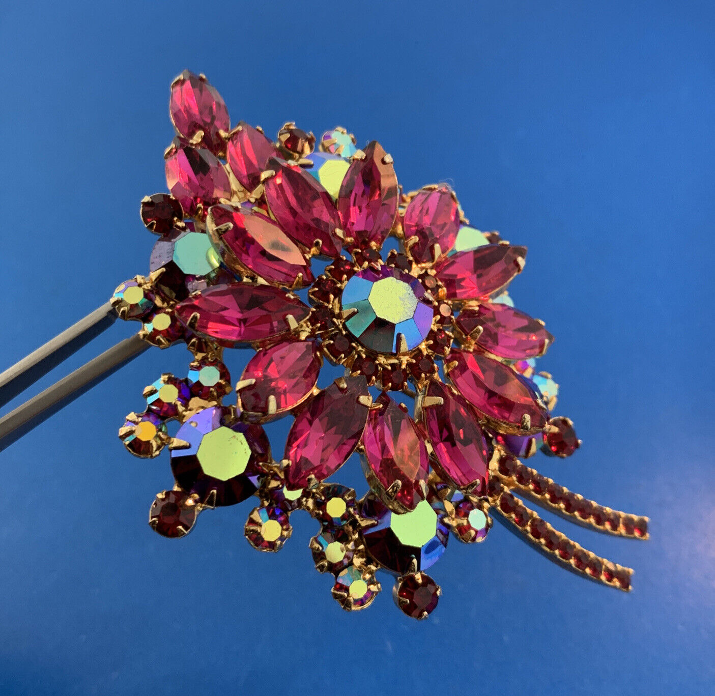 Fabulous Vintage Pink Aurora Borealis Rhinestone Statement Brooch/Earrings Set
