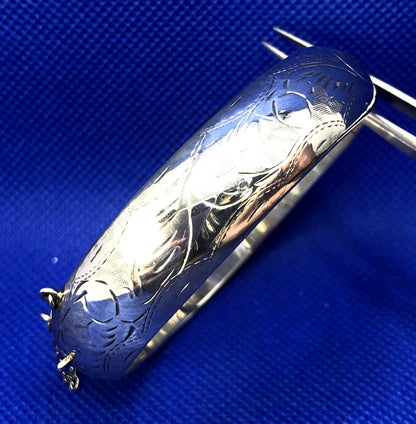 Designer EURS 925 Sterling Silver Leaf Scroll Design Closed Hinged Cuff Bracelet