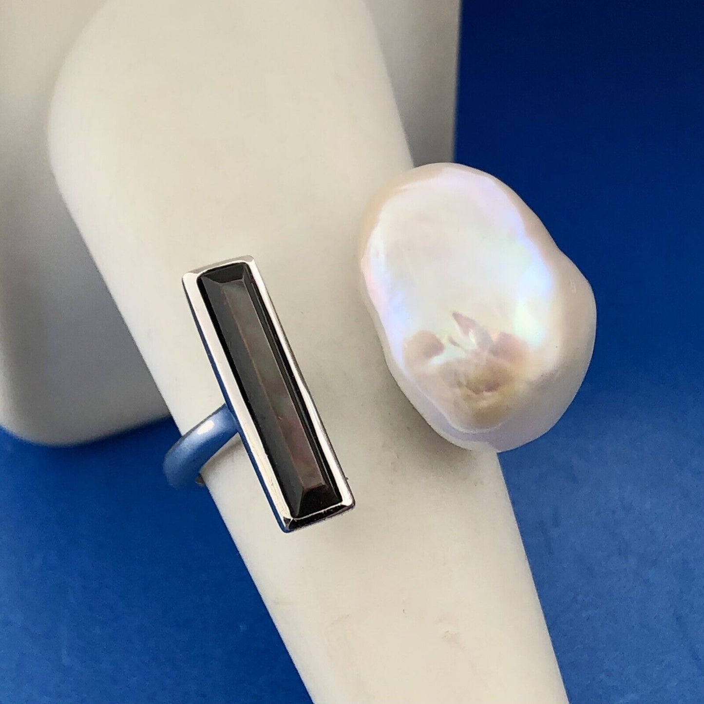 Retro Modernist 925 Sterling Silver Freshwater Pearl Hematite Adjustable Ring