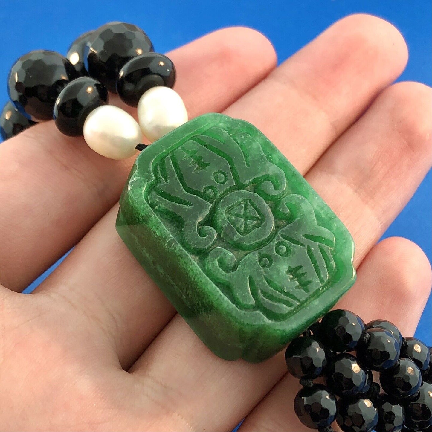 Art Deco Freshwater Pearl Black Jet Bead Carved Jade Jadeite Pendant Necklace