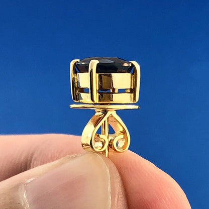 Classic 18K Yellow Gold Sapphire September Anniversary Statement Stud Earrings