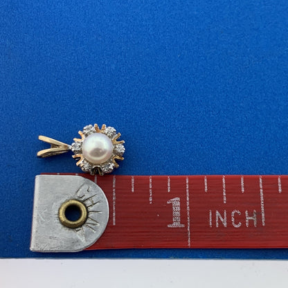 14K Yellow Gold Pearl Diamond Starburst Flower Cluster Bridal Birthstone Pendant