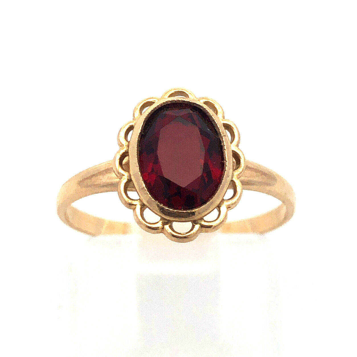 Vintage PSCO 10K Yellow Gold Oval Garnet January Anniversary Sweetheart Ring
