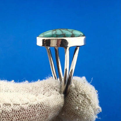 Lovely Sterling Silver 925 Oval Cabochon Turquoise December Ring Size 7.5