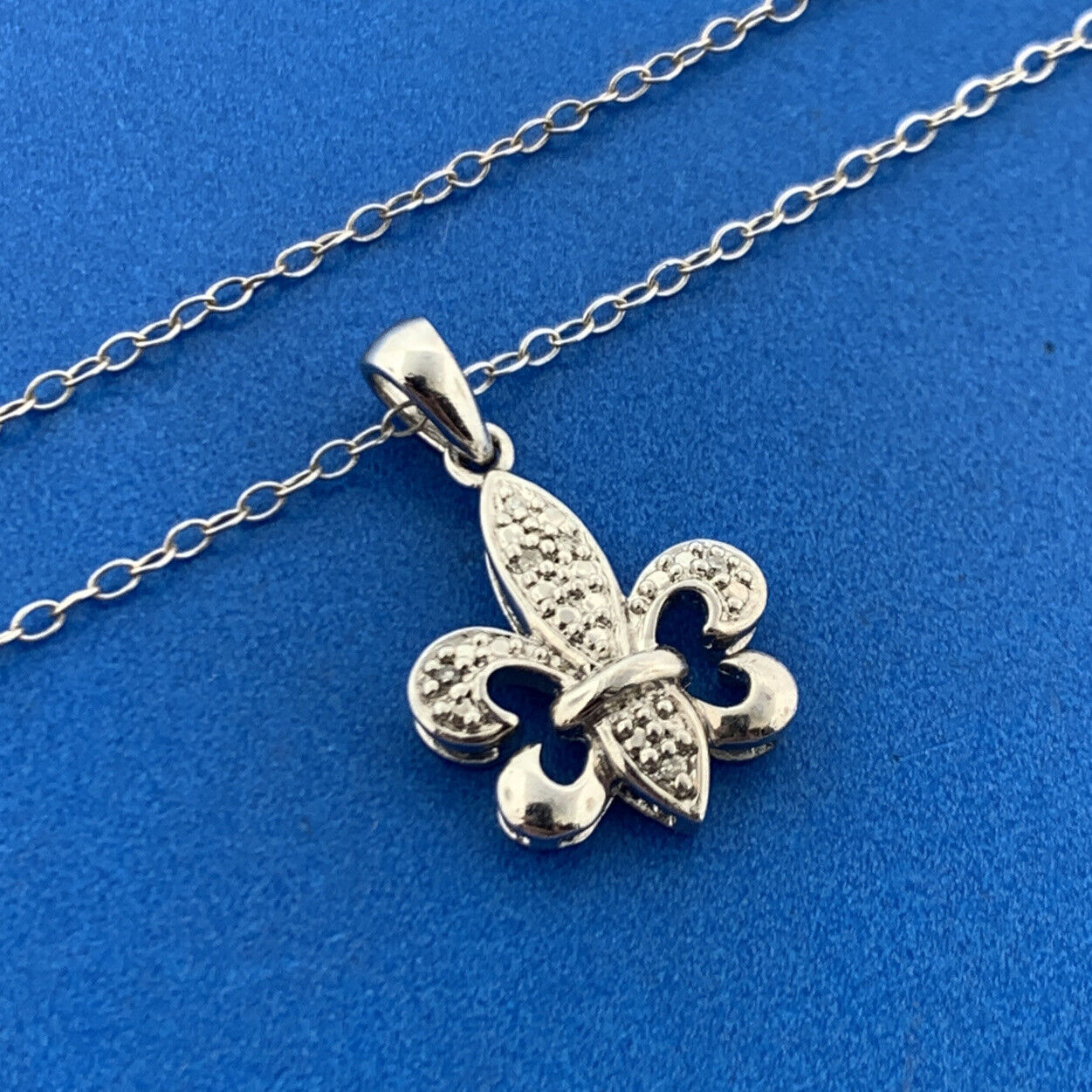 Designer 925 Sterling Silver Diamond Fleur De Lis Charm Pendant Necklace