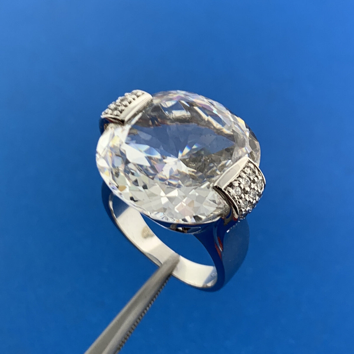 Designer 925 Sterling Silver Cubic Zirconia Solitaire W/Accents Statement Ring