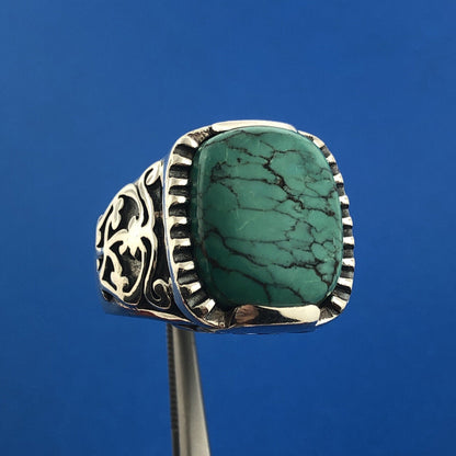 Stunning Sterling Silver 925 Cabochon Green Turquoise Statement Ring Size 7.75